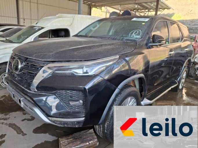 TOYOTA HILUX SW4 22/22
