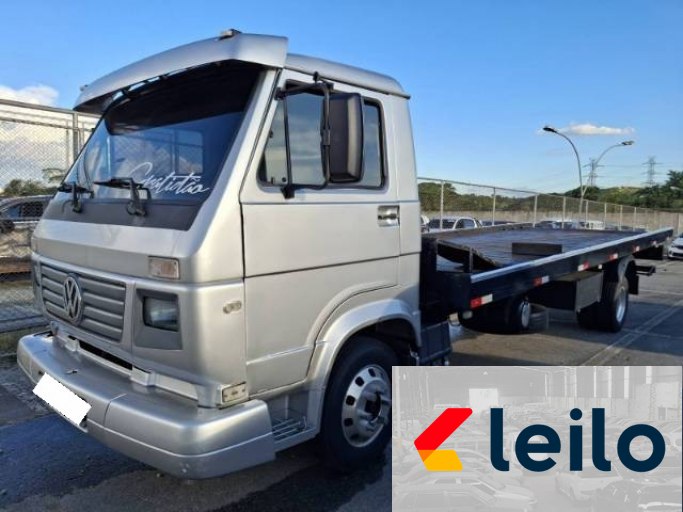 VOLKSWAGEN 8-150 E WORKER 05/05