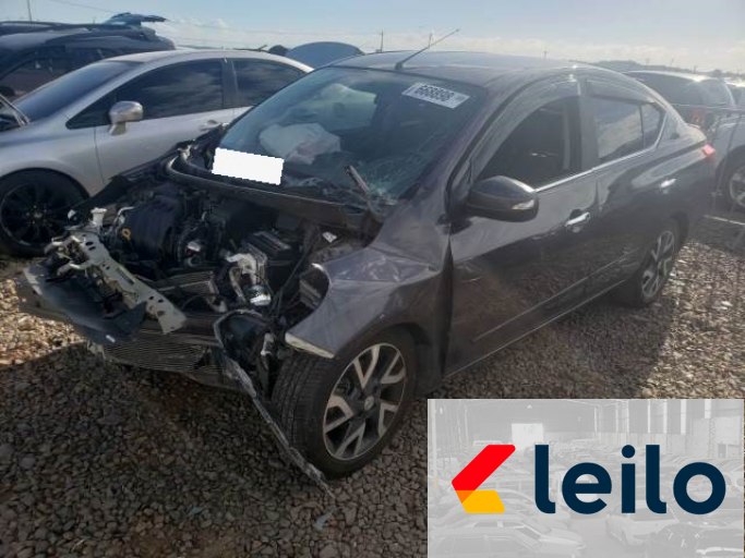 NISSAN VERSA 17/17