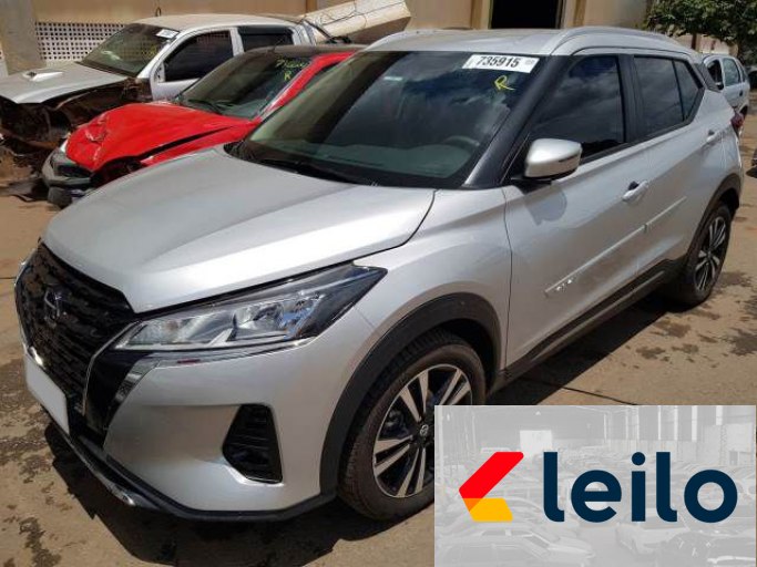 NISSAN KICKS 21/22