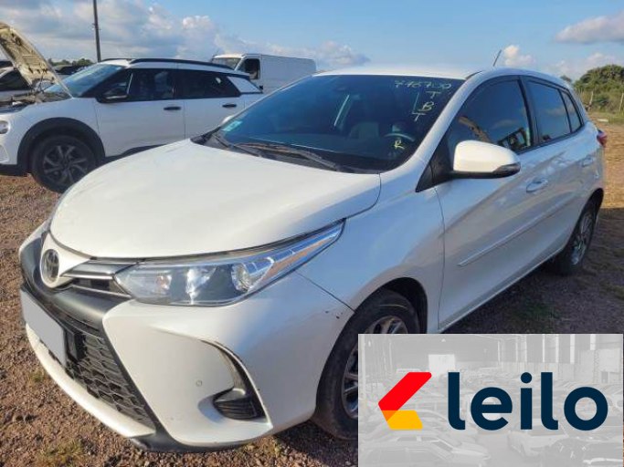 TOYOTA YARIS 22/23