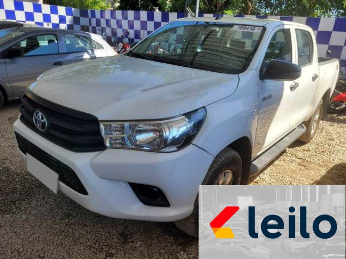 TOYOTA HILUX 18/19