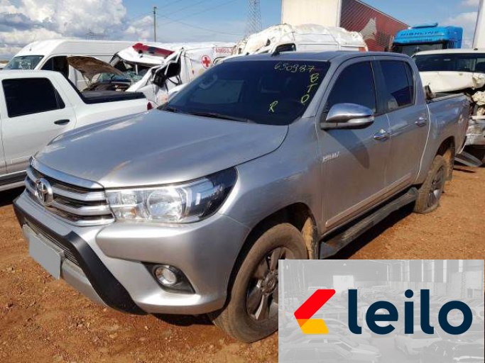 TOYOTA HILUX 16/17