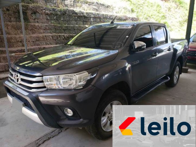 TOYOTA HILUX 16/17