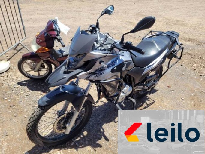 HONDA XRE 300 ABS 19/19