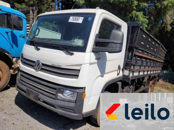 VOLKSWAGEN 11-180 DELIVERY 21/22